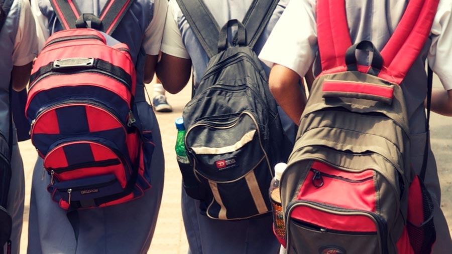 Backpacks not to blame for kids' back pain