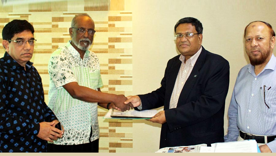 SEU signs MoU with Madaripur Textile Engineering Institute
