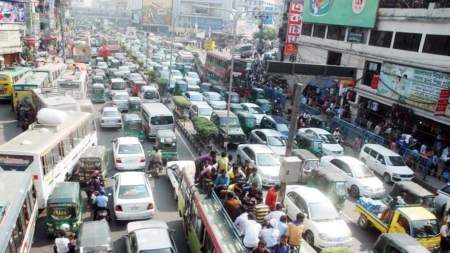 Month-long campaign to discipline Dhaka traffic