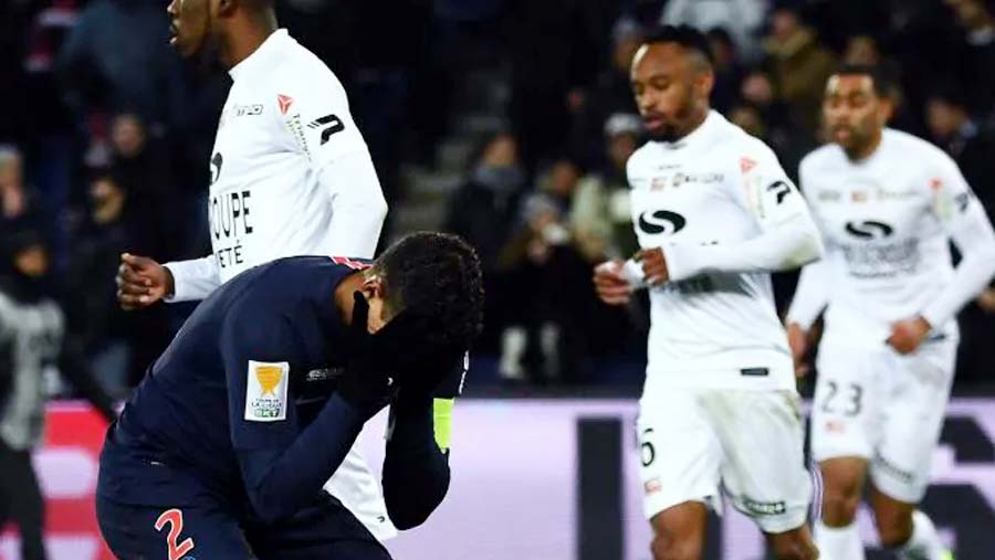 PSG out of French League Cup, Monaco progress