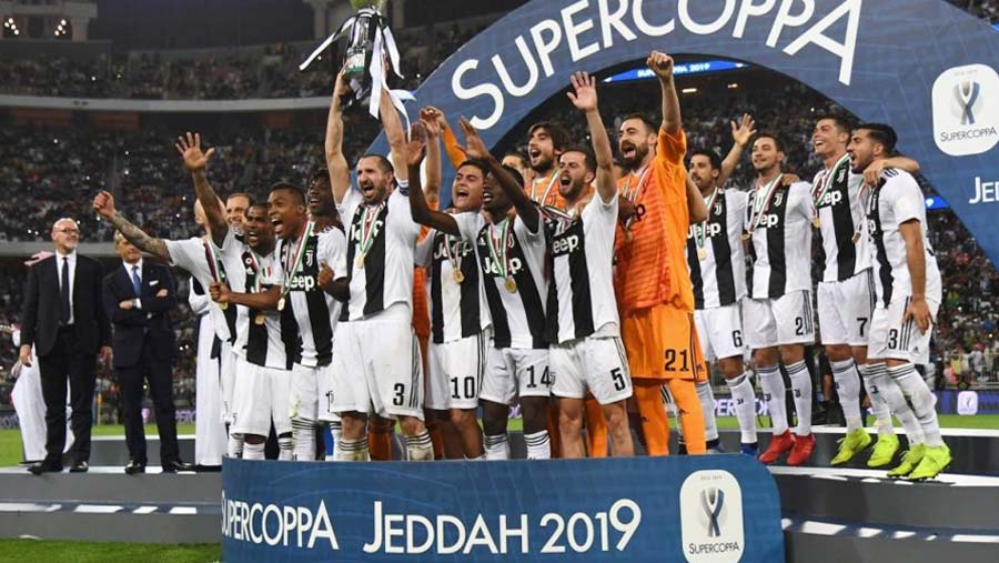 Ronaldo header wins Supercoppa for Juve