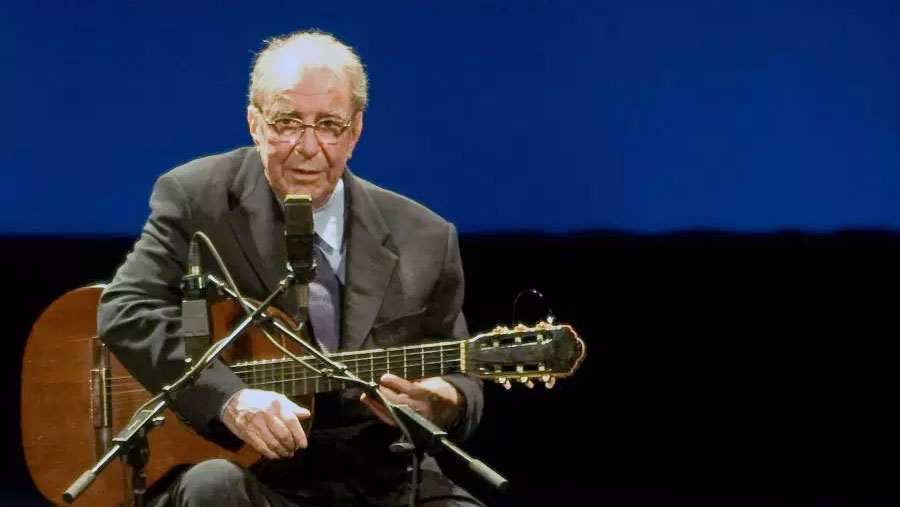 'Father of bossa nova' Joao Gilberto dies aged 88