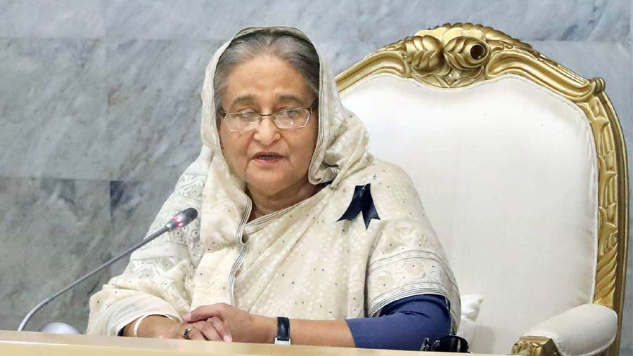 Undertake uplift schemes on priority basis, PM asks ministries