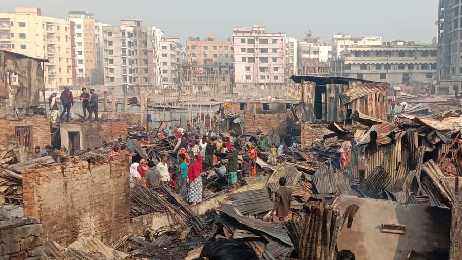 Mirpur-7 slum fire doused