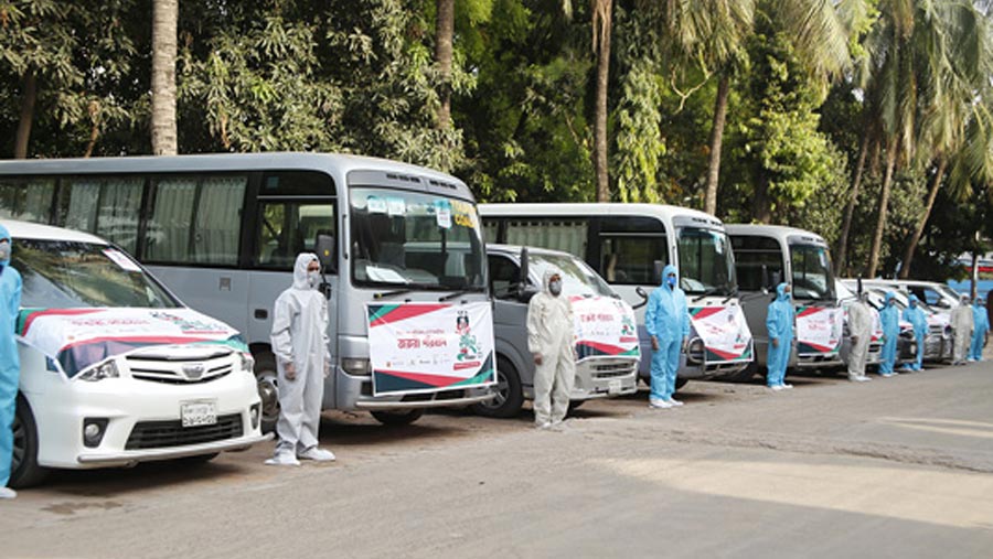 Free transport service for doctors, nurses launched