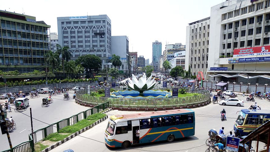 Offices resume after Eid vacation