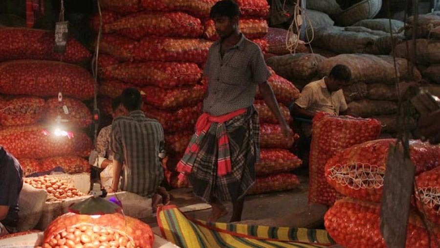Govt withdraws 5 percent import duty on onion