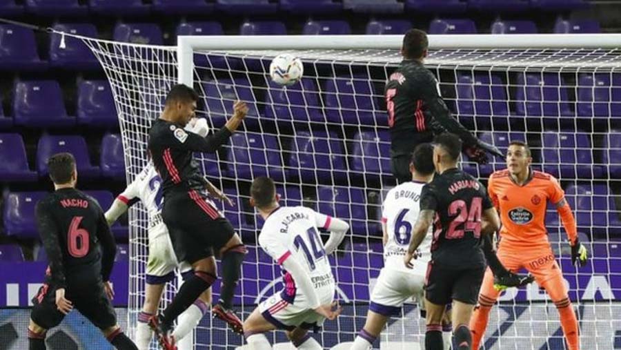 Madrid close on top spot after Atletico stumble again