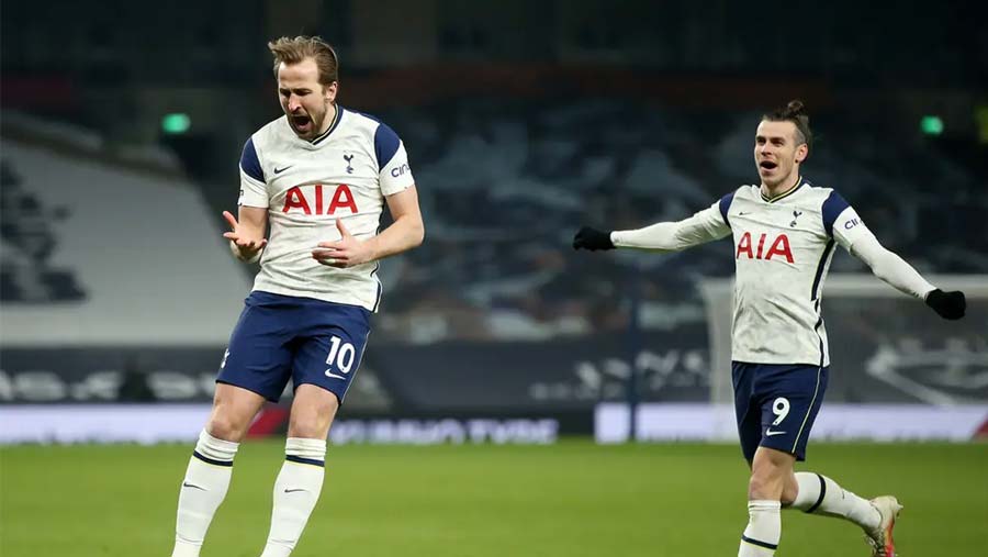 Bale and Kane inspire Spurs to easy win