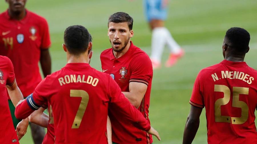 CR7 scores 104th int'l goal in warm-up win
