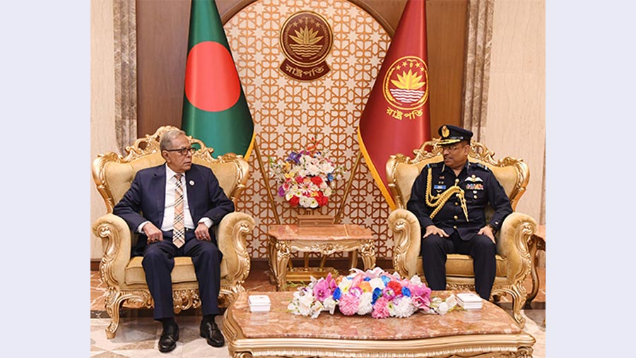 New BAF chief calls on President