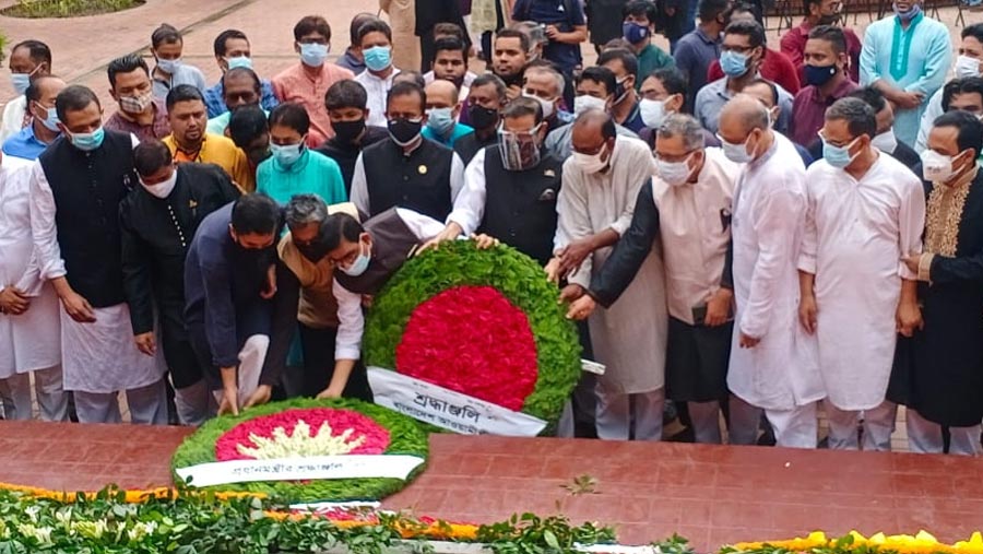 Awami League pays homage to Kazi Nazrul on his death anniversary