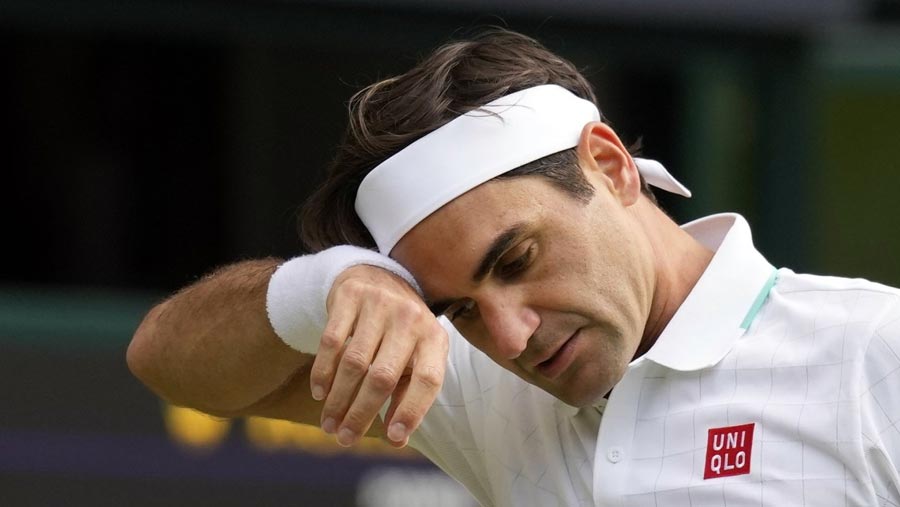 Federer drops out of ATP Top 10 for 1st time in 5 years