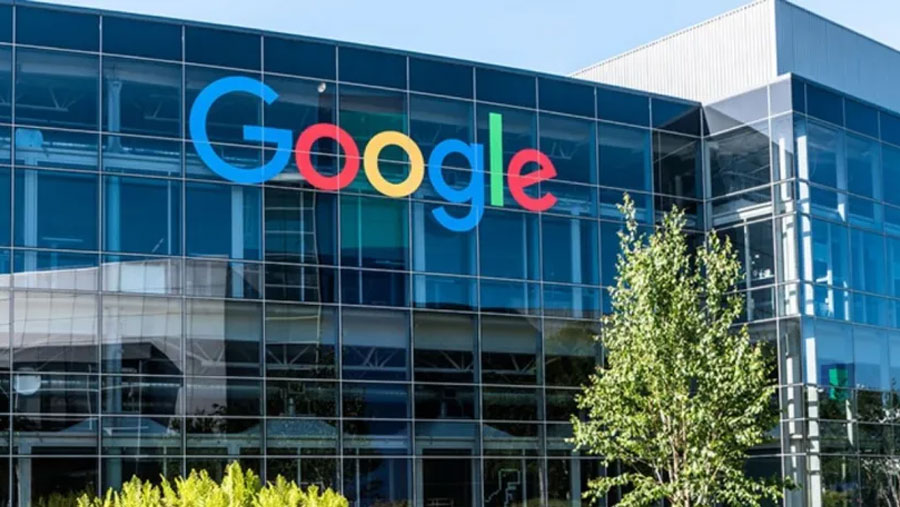 Google suspends online advertising sales in Russia