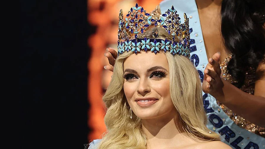 Miss World 2021 is Karolina Bielawska from Poland