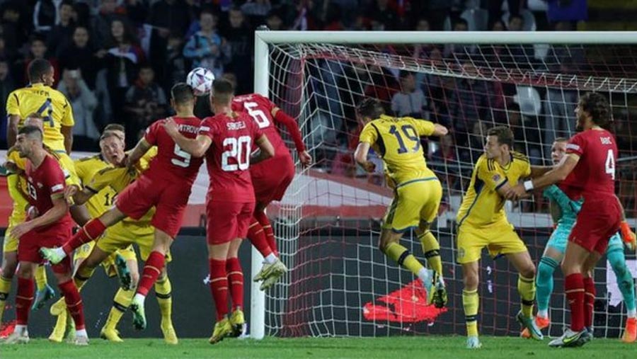 Mitrovic hat-trick leads Serbia past Sweden