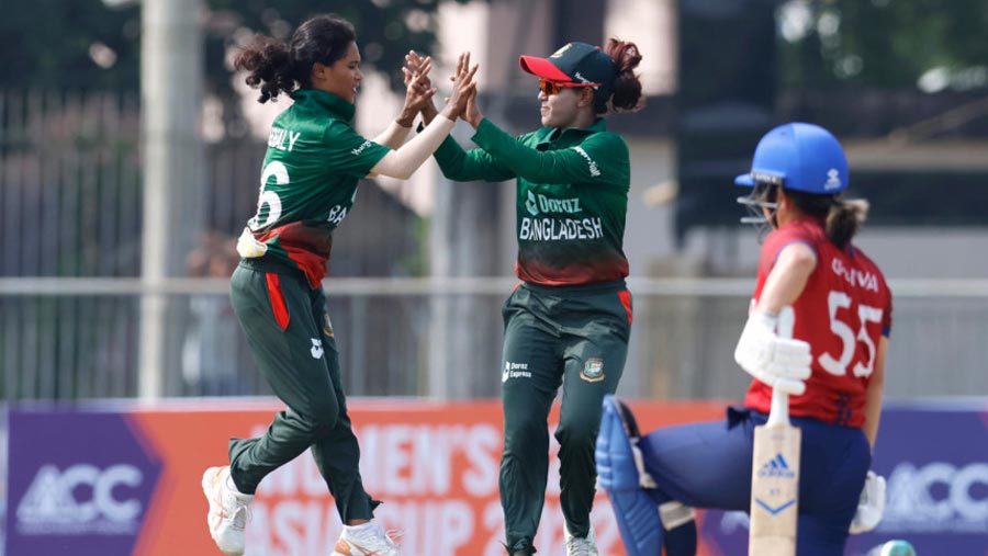 Tigresses start Asia Cup title defence with nine-wicket win