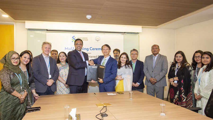 Standard Chartered partners with BracU to develop curriculum on financial crime