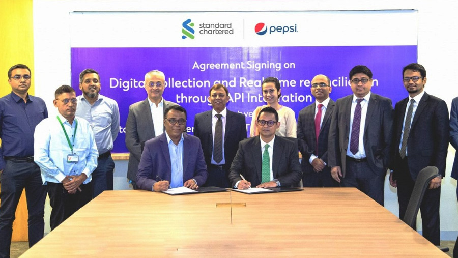Standard Chartered and TBL co-create first ever real-time collection solution
