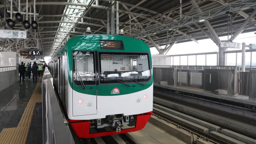 Metro rail now stopping at Kazipara, Mirpur-11
