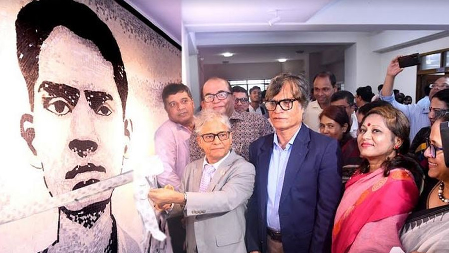 Mural of language martyr Abul Barkat inaugurated at DU