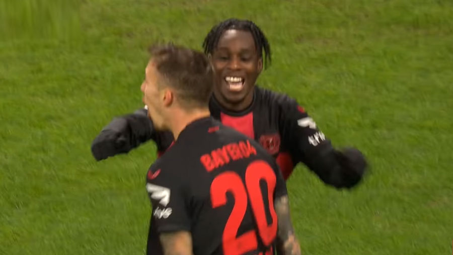 Leverkusen equal Bundesliga record