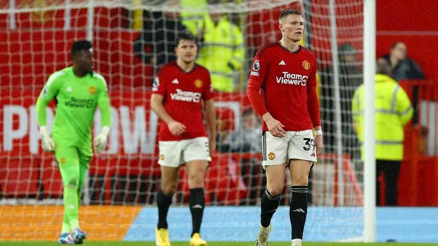 Man Utd slump 3-0 home loss to Bournemouth