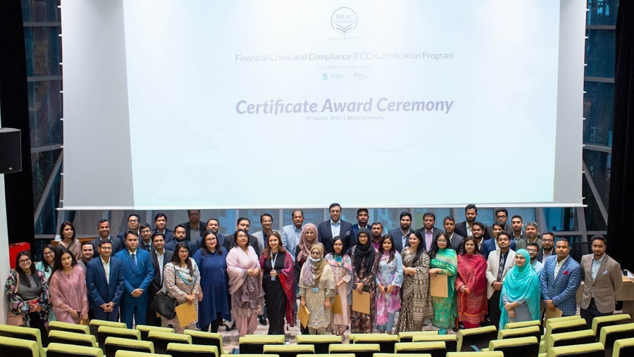 Standard Chartered & BRACU celebrate graduation of FCC Certification Program