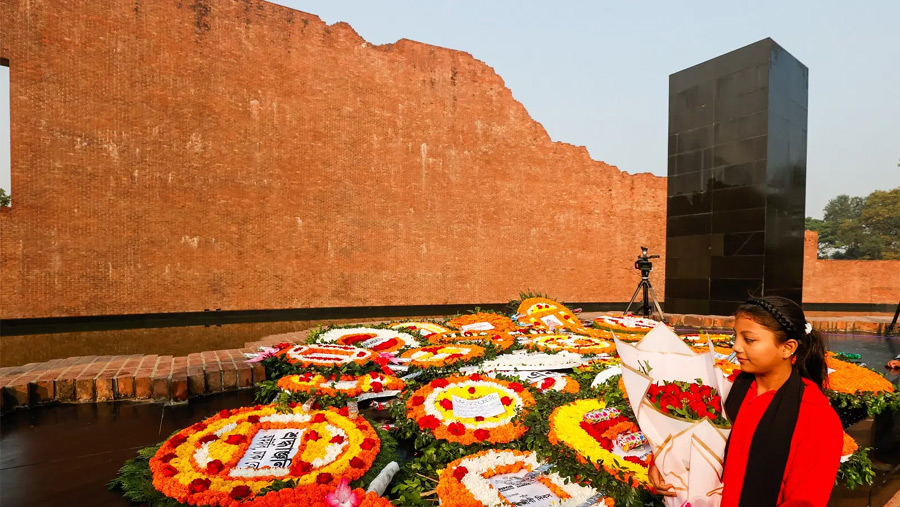 Nation observes Martyred Intellectuals' Day with due respect