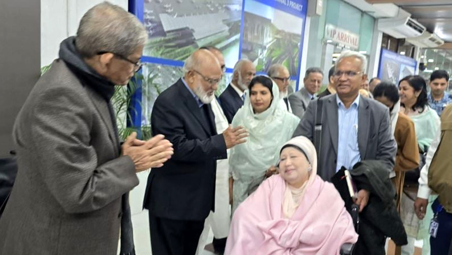 Khaleda Zia leaves for London